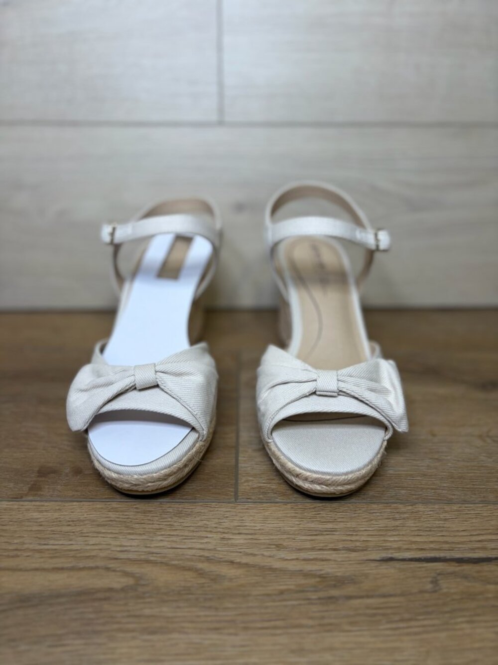 Lifestride Women’s Tahlia Espadrille Wedge Sandals White Size 8M